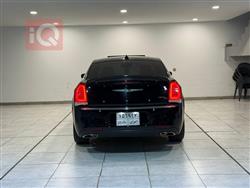 کرایسلەر 300